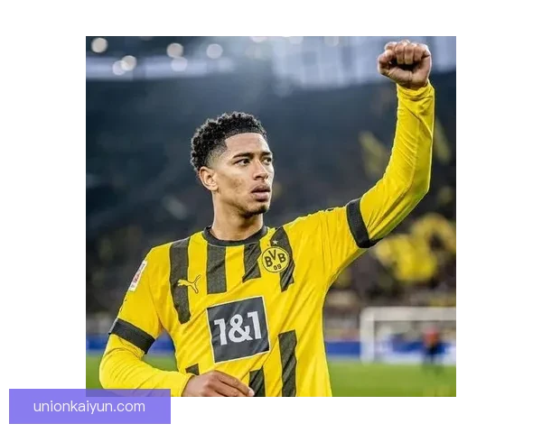 贝林厄姆作为多特蒙德队长，近期表现稳健受到关注